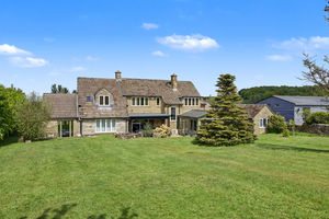 Darley Road Stone Edge